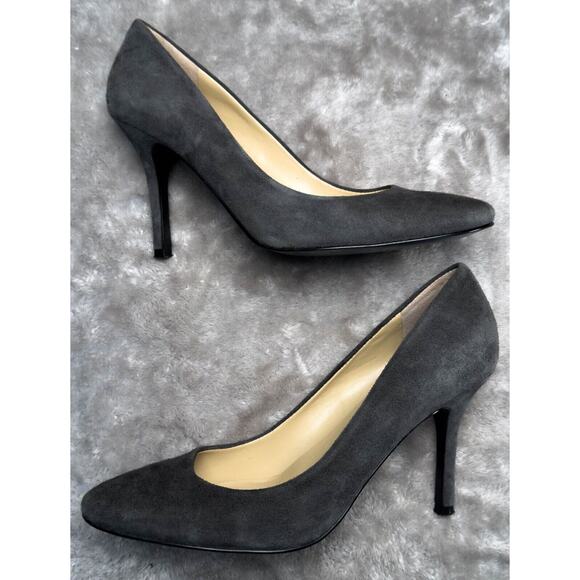 Ralph Lauren Gray Suede Almond Toe Pumps Heels Womens Size 7.5 - Picture 4 of 16